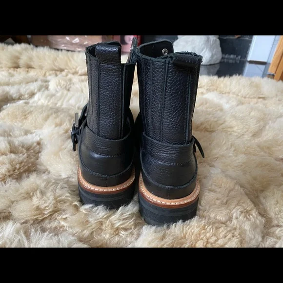 Sigerson Morrison black combat boots excellent condition 9.5 womens soft buckle - Picture 3 of 4